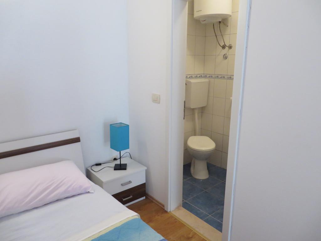 Apartment Frano Drače Esterno foto